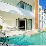 Radisson 5* Larnaca