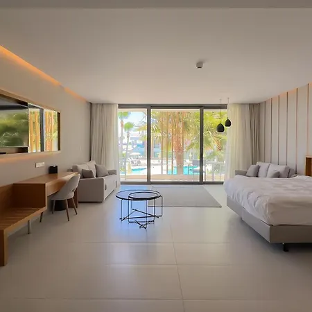 Radisson Resort