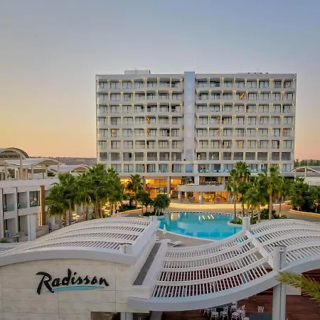 Üdülőközpont Radisson