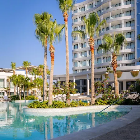Radisson Üdülőközpont Lárnaka