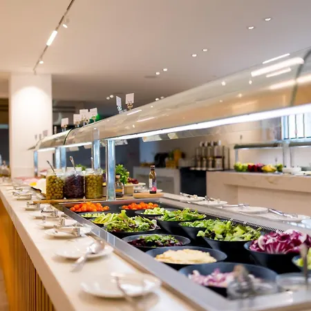 Radisson 5* 라르나카