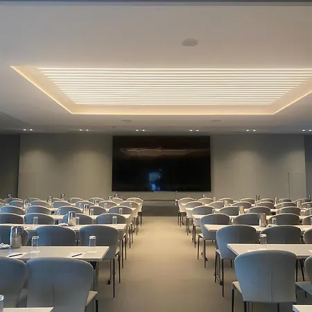 度假村 Radisson 拉纳卡