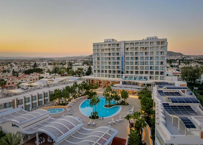 Radisson Θέρετρο 5*