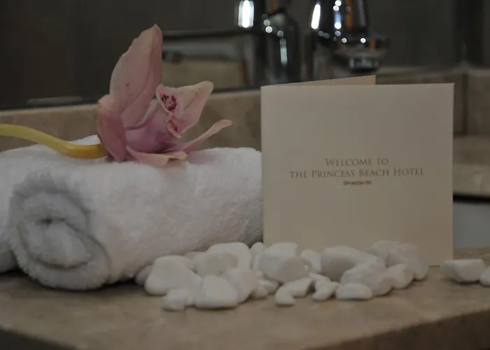 Radisson 5* לרנקה